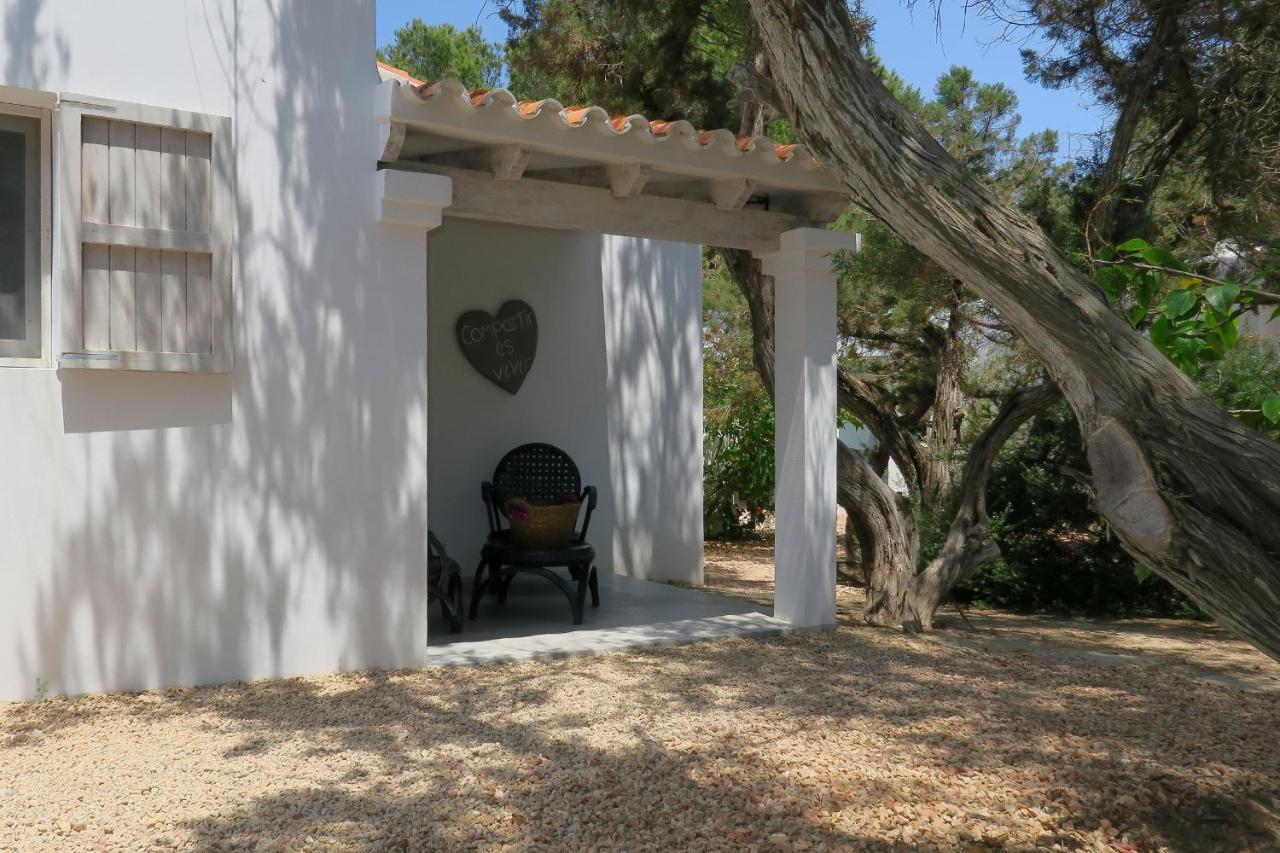 La Hacienda Aparthotel Sant Ferran de Ses Roques Exterior photo